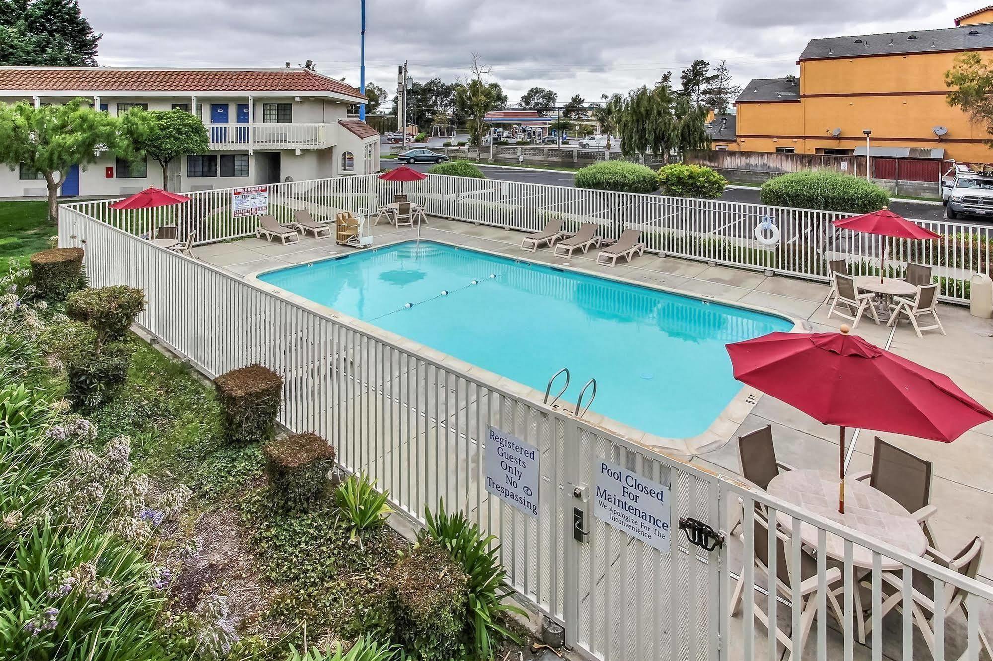 Motel 6-Salinas, Ca - North Monterey Area Eksteriør bilde